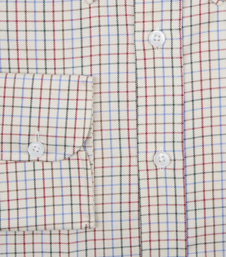 Bügelleichtes, schlichtes weißes Popeline-Hemd
